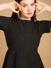 Load image into Gallery viewer, Black Schiffli Top