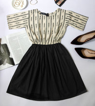 Load image into Gallery viewer, Ikkat Print Dress