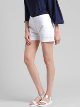 Load image into Gallery viewer, White Lace Shorts