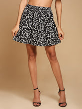Load image into Gallery viewer, Daisy Floral Skirt
